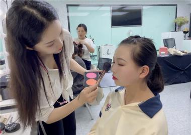 長(zhǎng)沙影視化妝學(xué)校排行榜有哪些？